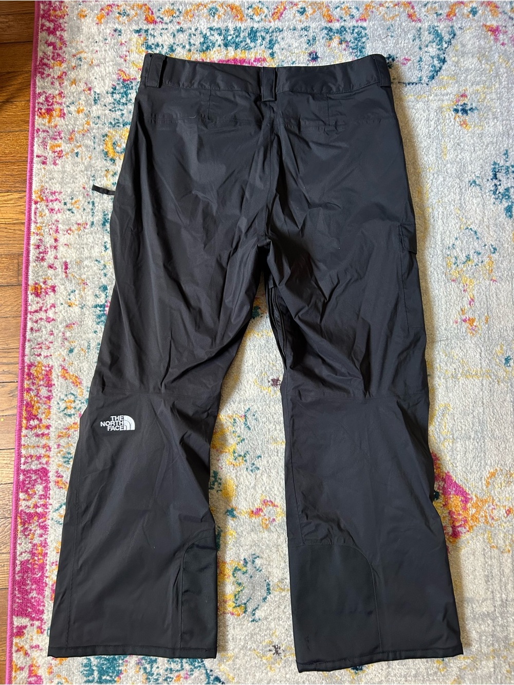 The North Face Black Waterproof Ski/Snow Pants with Cargo Pocket - Picture 6 of 9